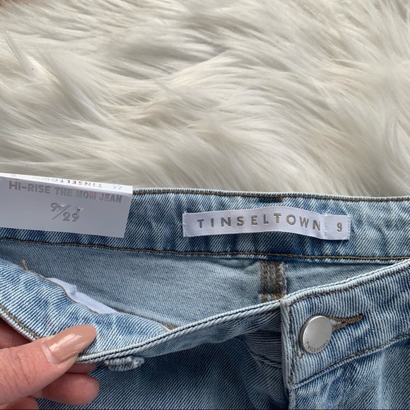 Tinseltown Distressed The Mom High Rise Jeans Denim size 9 - Picture 7 of 9